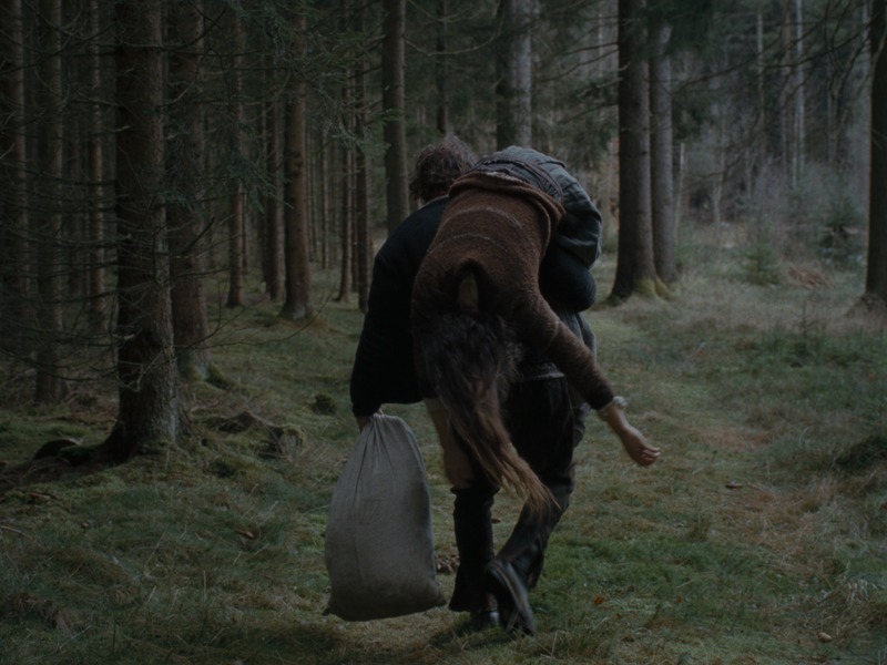 Slika - VRAŽJA KUPKA