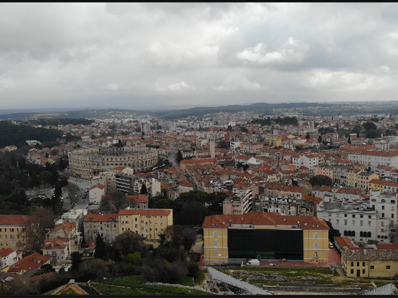 Slika - GLASNA TIŠINA MOGA GRADA